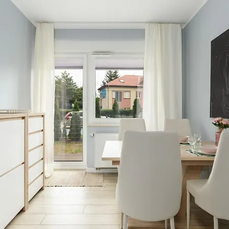 With Garden Wolkowyska By Renters Apartament