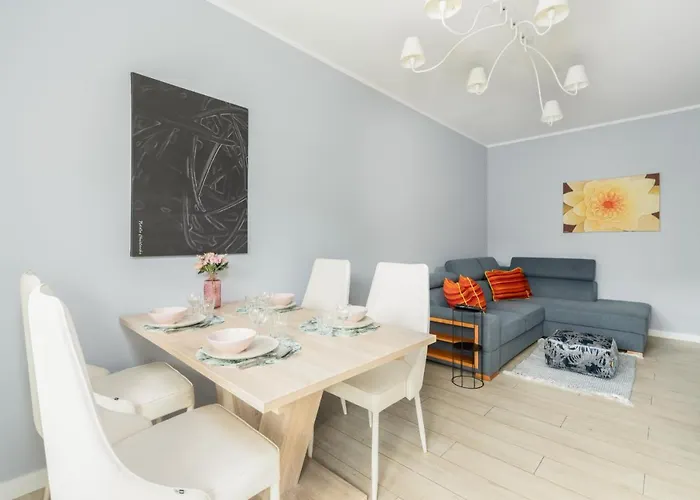 With Garden Wolkowyska By Renters ポズナン